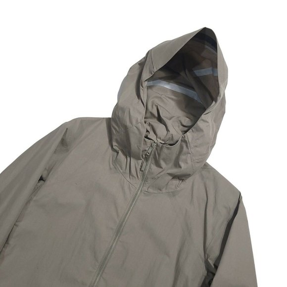 Veilance (XS) Arc'teryx Isogon Jacket - Khaki Brand New Canada - Picture 3 of 6